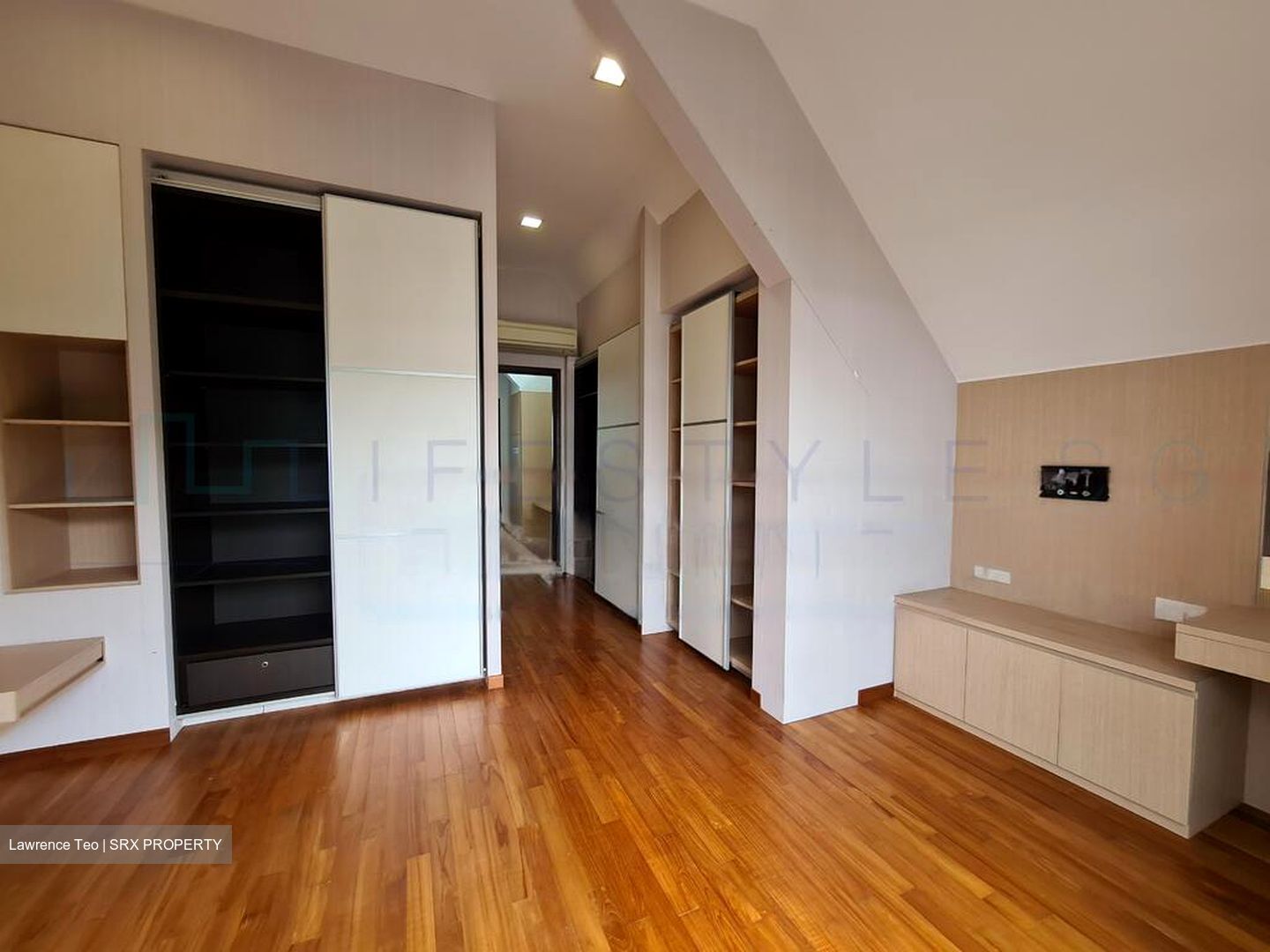 Bo Seng Avenue (D11), Semi-Detached #468377181